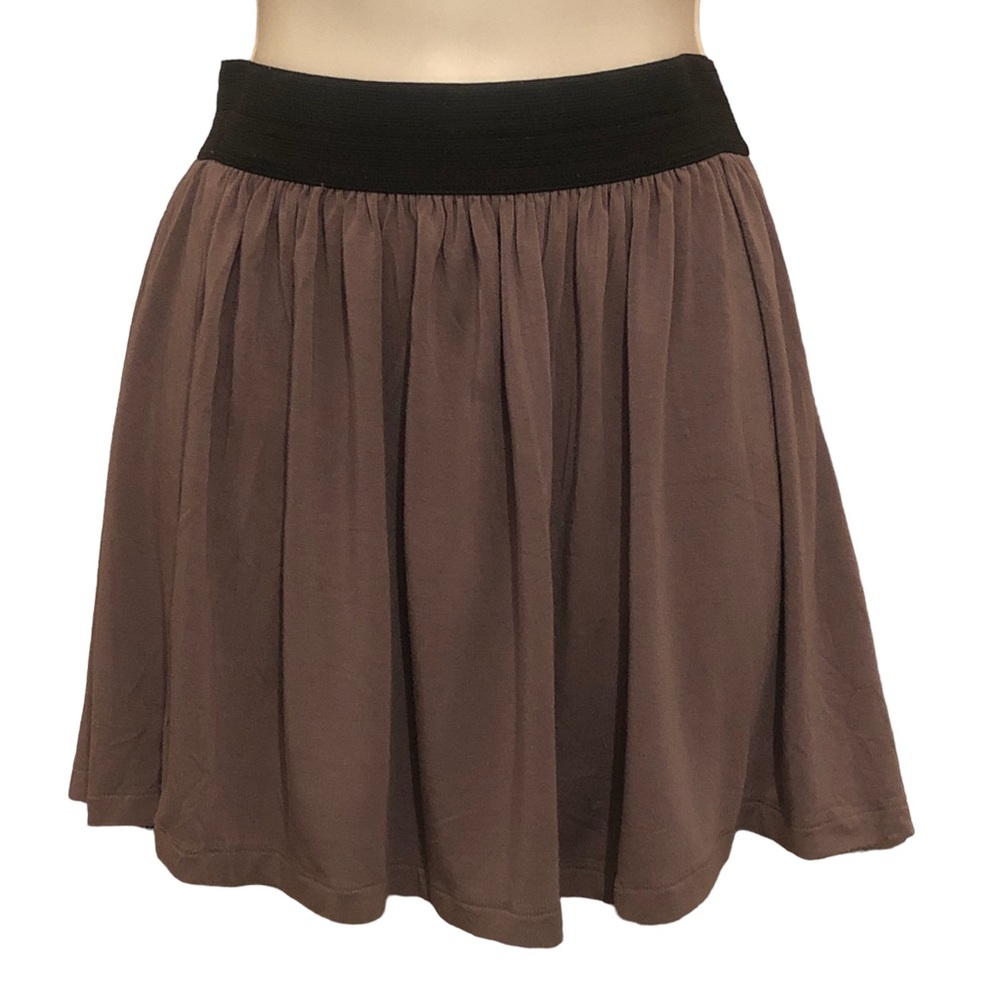 FOREVER 21 XXI Ladies Small Mini Skirt.